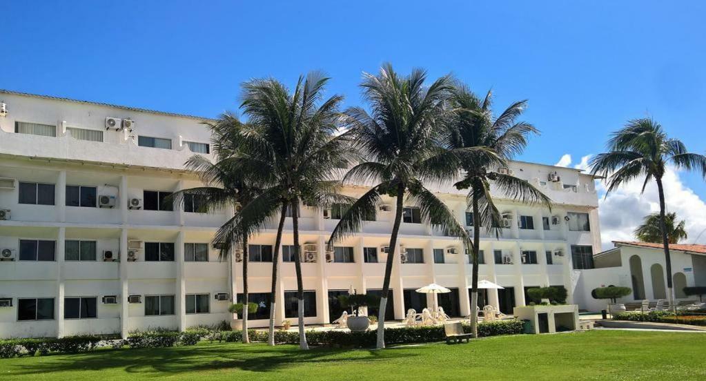 Apartamentos Beira Mar Marinas Tamandare Praia Dos Carneiros Luaran gambar